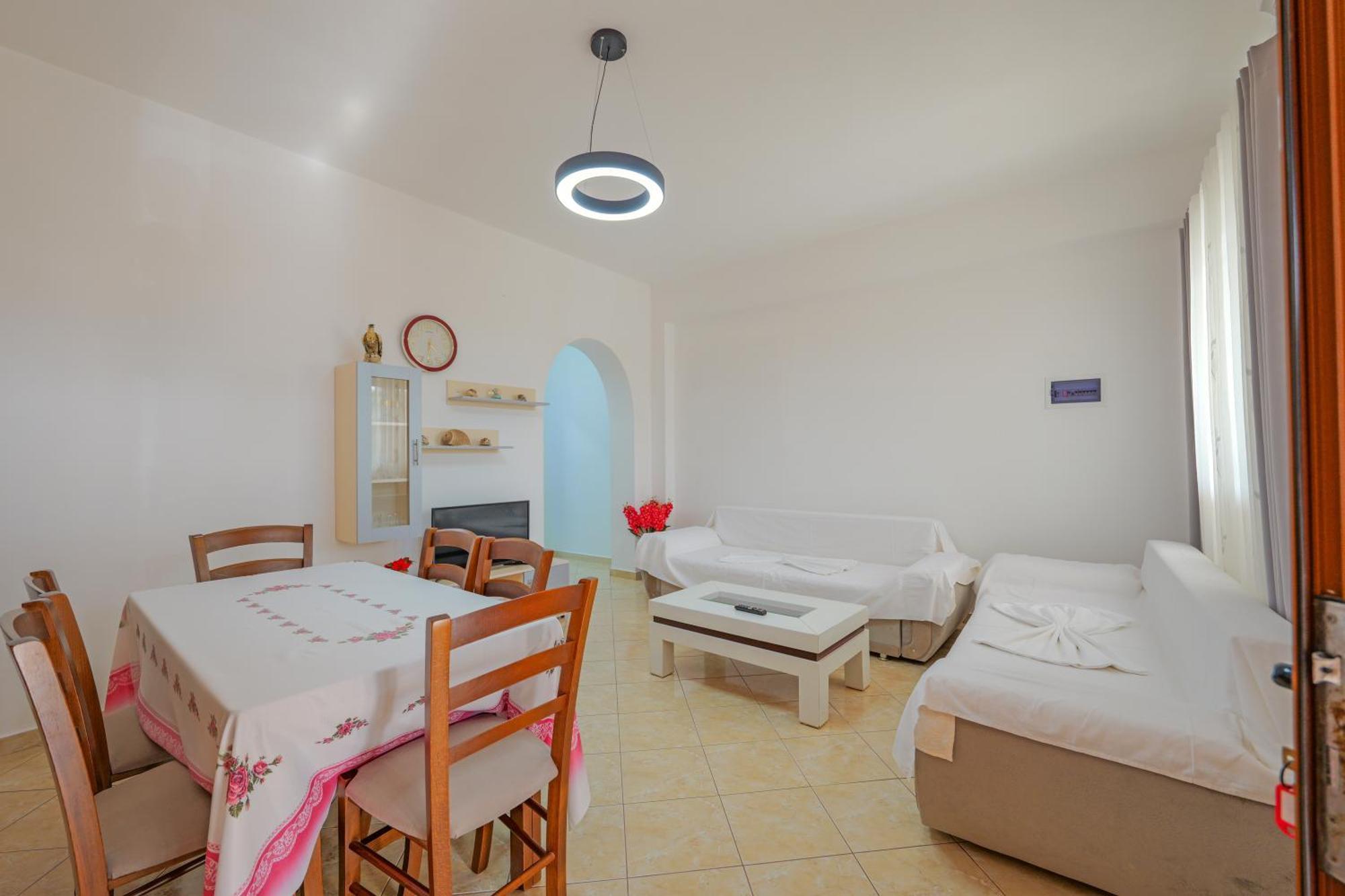 Brahimi Guest House Ksamil Luaran gambar