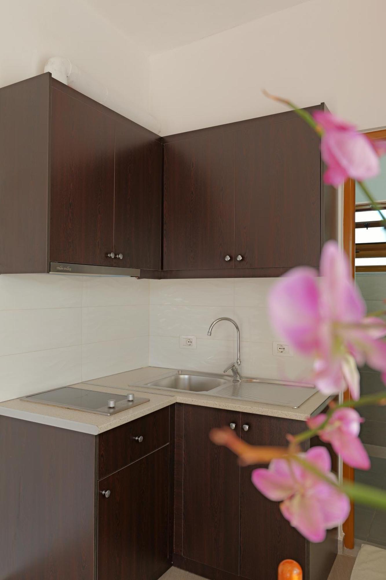 Brahimi Guest House Ksamil Luaran gambar