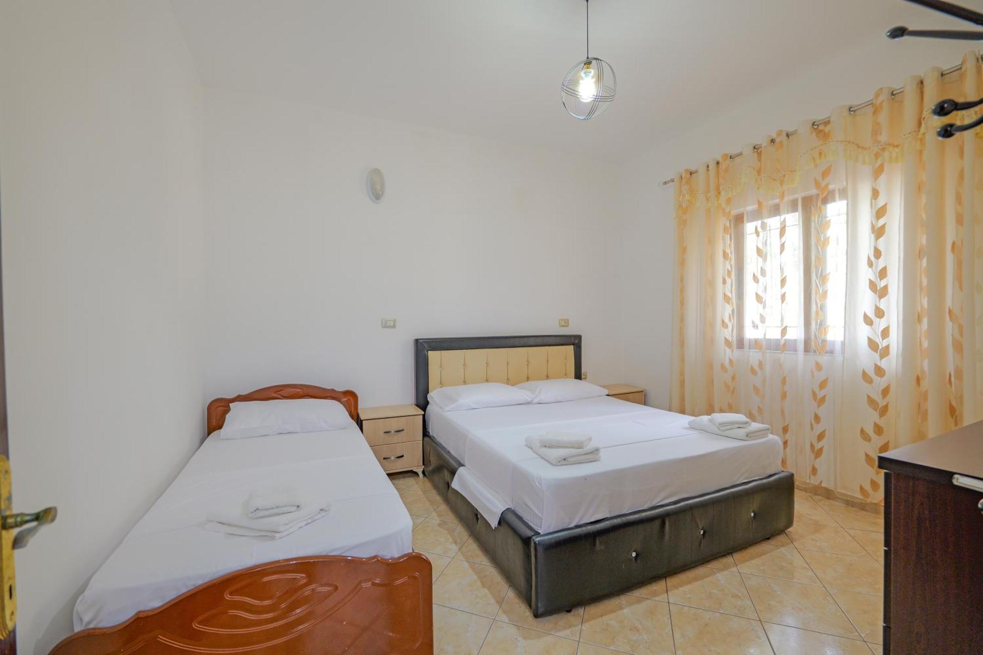 Brahimi Guest House Ksamil Luaran gambar